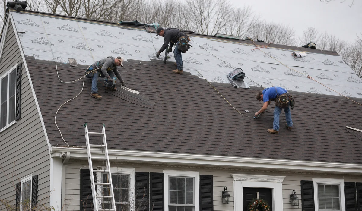 Architectural shingles being installed on a Newington home